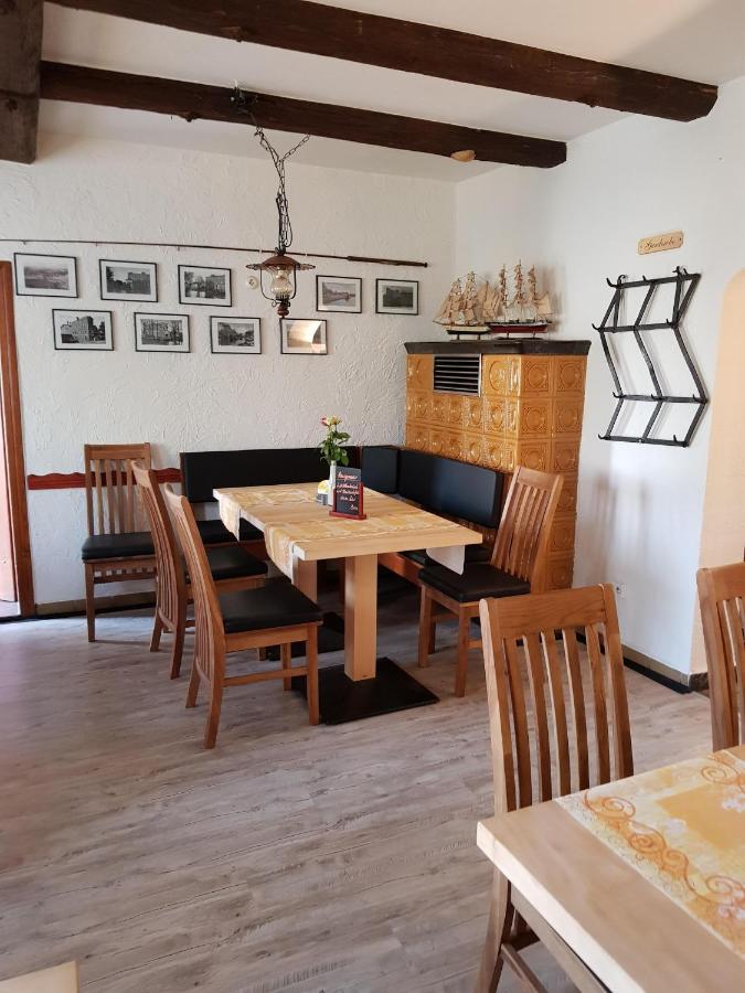 Altfriesack Gasthof Alte Fischerhuette מראה חיצוני תמונה